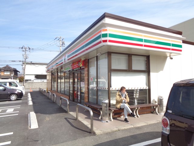 コンビニ　セブン－イレブン　近江宇賀野店（コンビニ）まで200m