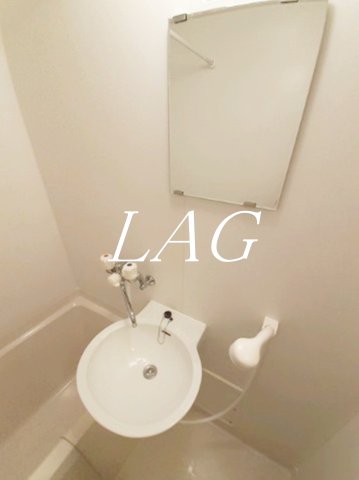 洗面設備　洗面台です。