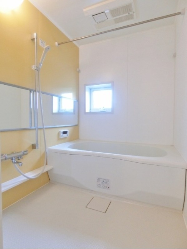 バス・シャワールーム　図面と現状に相違がある場合には現状を優先