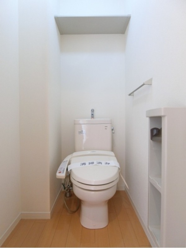 トイレ　図面と現状に相違がある場合には現状を優先