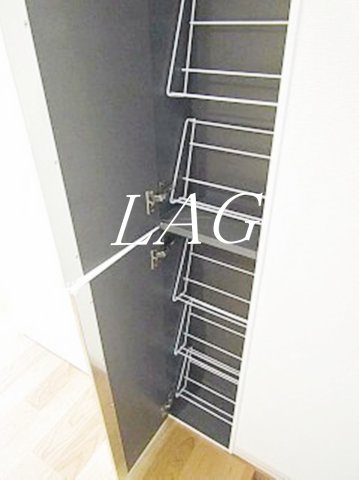 収納　シューズボックスです。