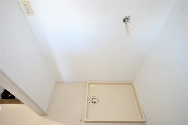 洗面設備　基本ですね室内洗濯機置き場※写真は別の部屋になります。