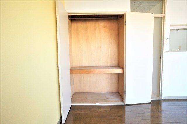 収納　大きいクローゼットでたっぷり収納出来ます※写真は別の部屋にな