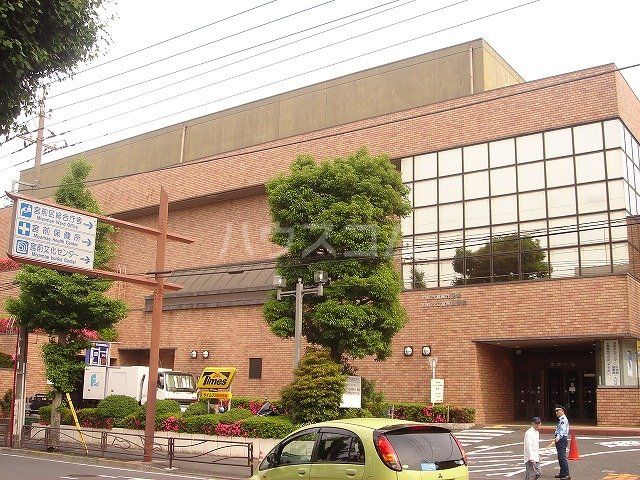 図書館　川崎市立宮前図書館（図書館）まで500m