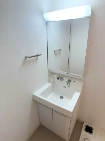 洗面設備　ステージファースト東大前の洗面所