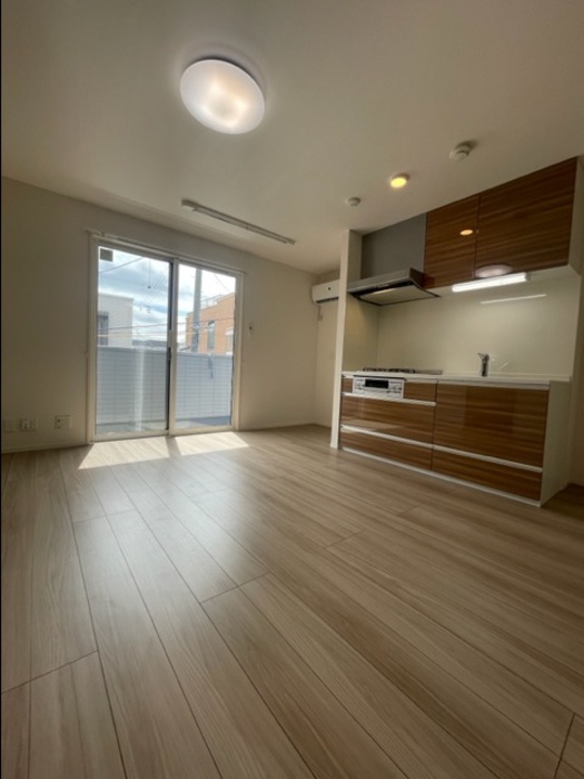 居室・リビング　スペチアーレ万代