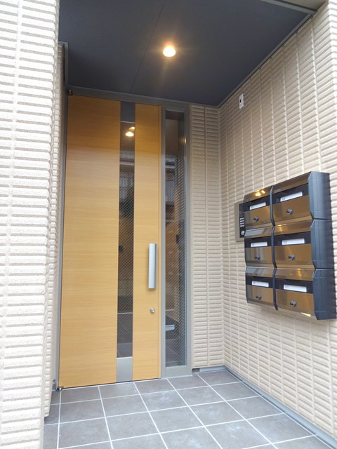 エントランス　★安心のオートロック完備★