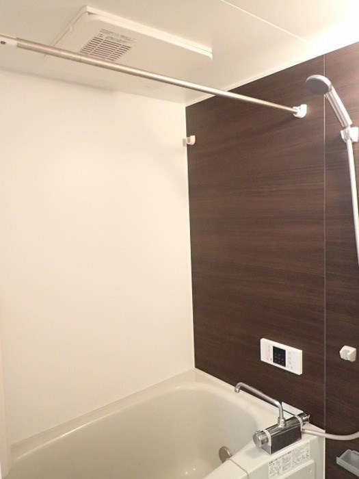 その他設備　浴室乾燥機付