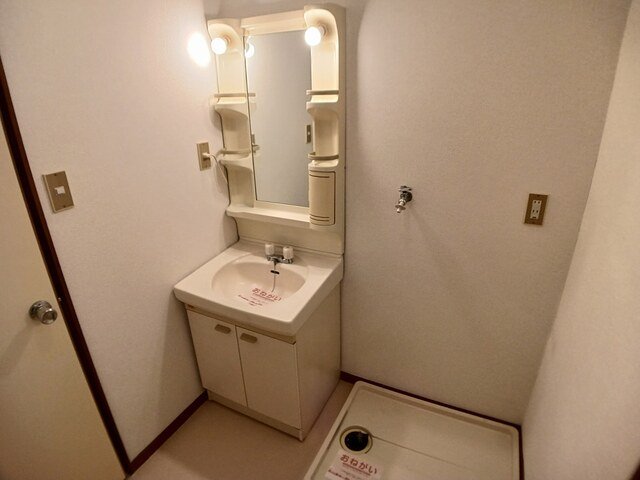 洗面設備　使いやすい洗面所です