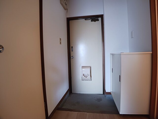 玄関　明るい玄関です