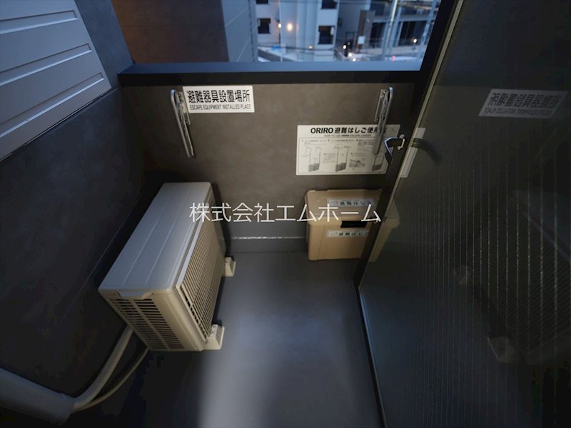 バルコニー　バルコニー