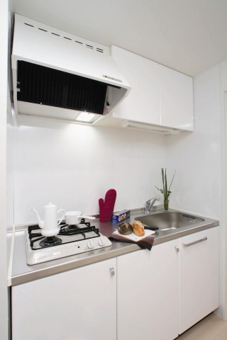 キッチン　同物件別部屋写真参照