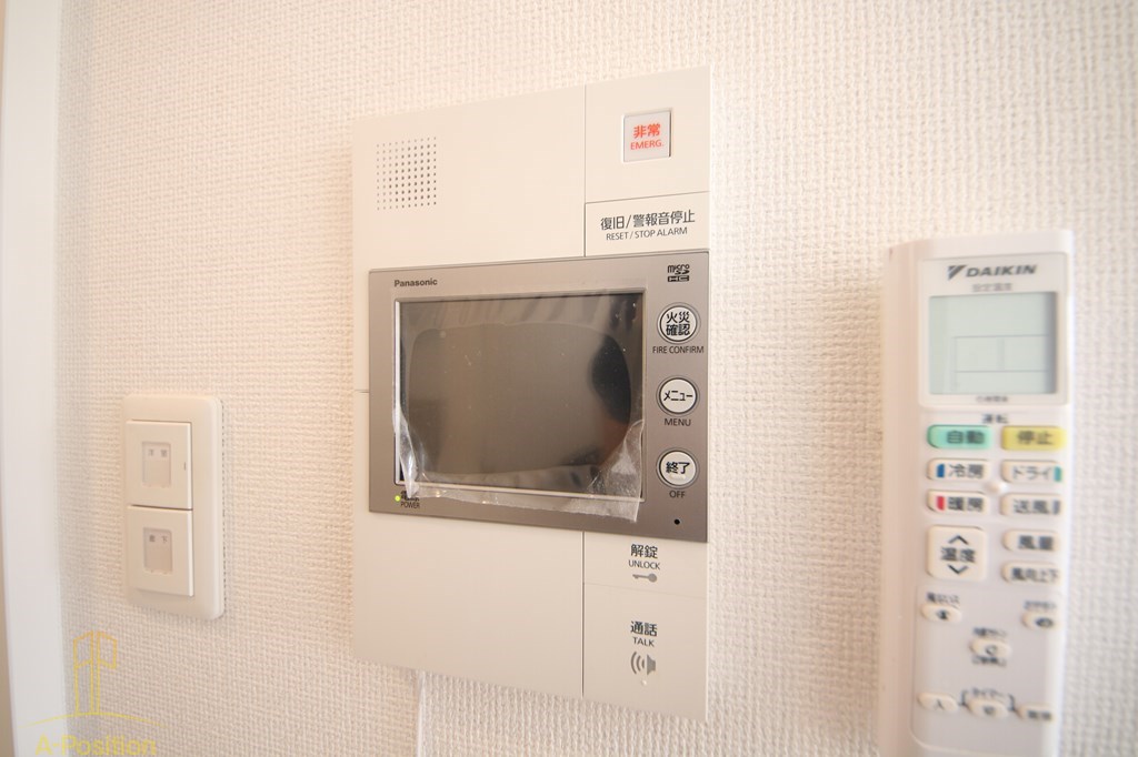 セキュリティ　セレニテ桜川駅前プリエ