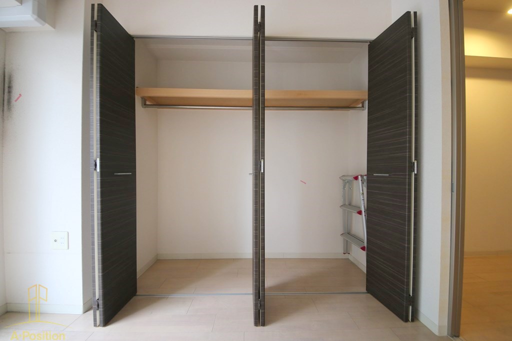 収納　エステムコート難波EASTレオルガ