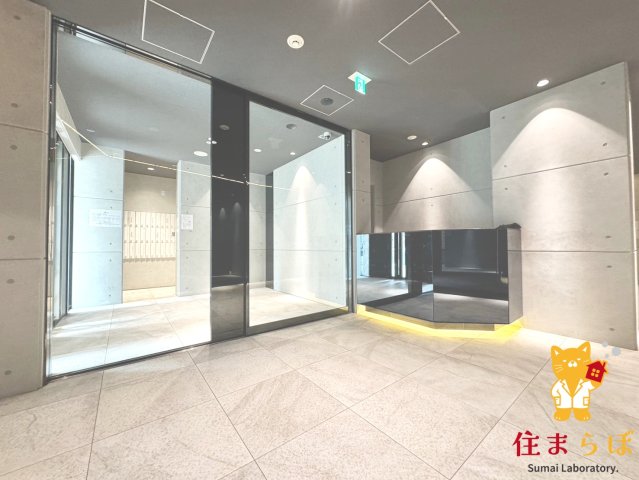 エントランス　共用部の印象も大切に