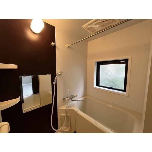 バス・シャワールーム　?