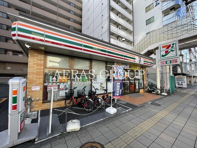 コンビニ　セブン-イレブン 横浜西神奈川１丁目店（コンビニ）まで205m
