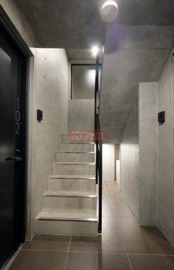 エントランス　玄関