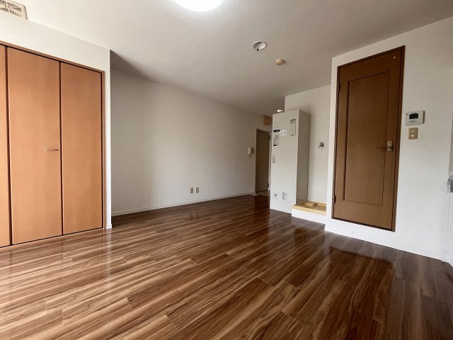 居室・リビング　居間です