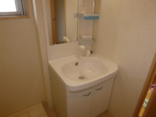 洗面設備　洗髪洗面化粧台