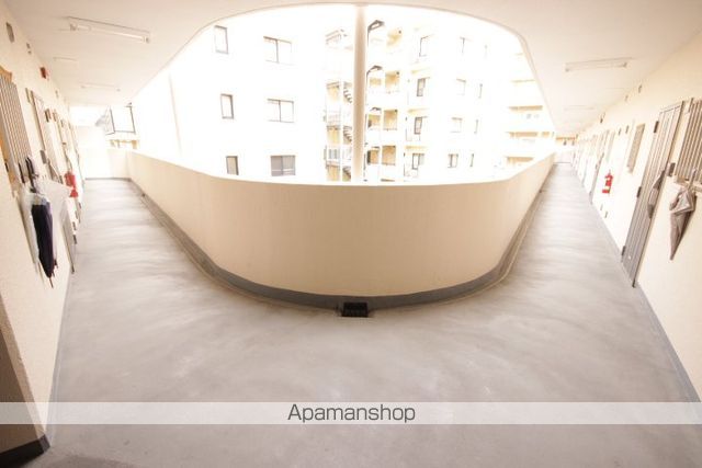 ロビー　ロビー