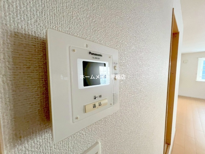 セキュリティ　モニター付きインターホンで安心です♪