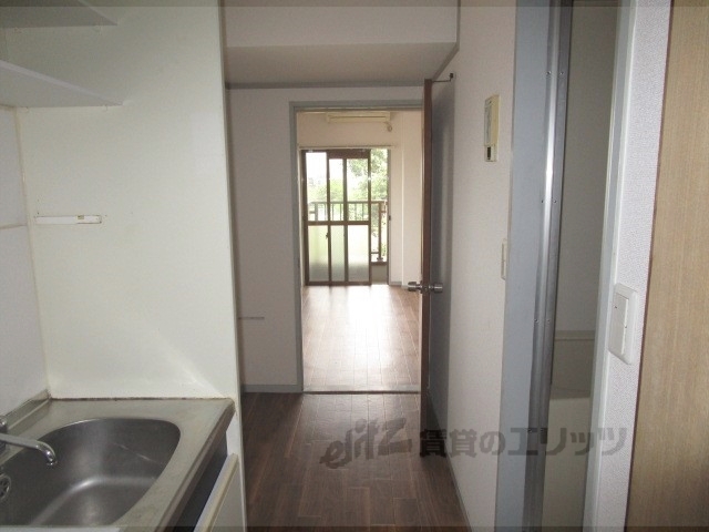 その他部屋・スペース　廊下