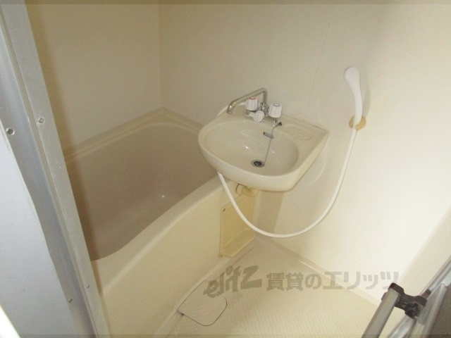 バス・シャワールーム　ユニットバス