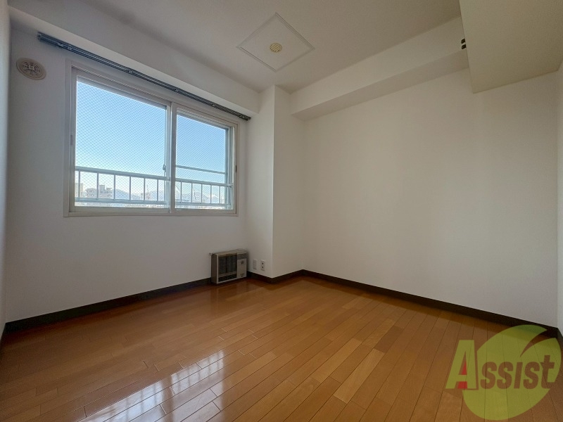 その他部屋・スペース　寝室です。部屋をどう使うかはあなた次第です！