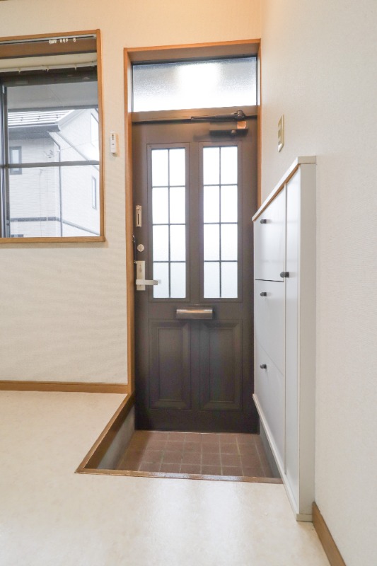 玄関　図面と現状に相違がある場合には現状を優先