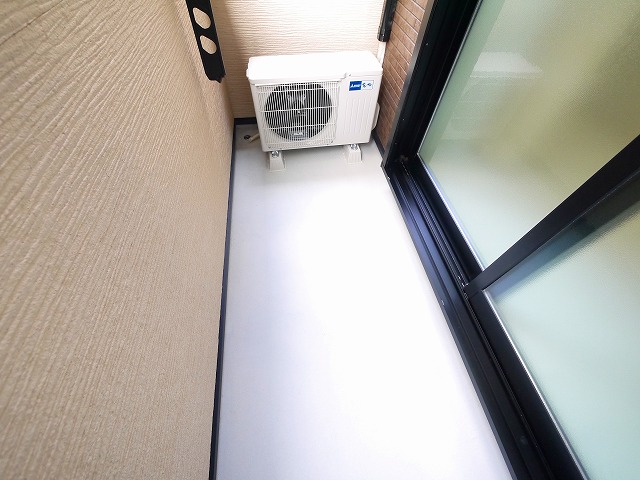 バルコニー　お洗濯にも便利なバルコニー付き