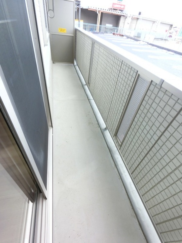 バルコニー　図面と現状に相違がある場合には現状を優先