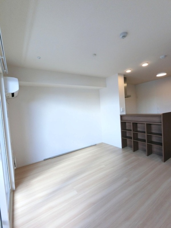 居室・リビング　図面と現状に相違がある場合には現状を優先