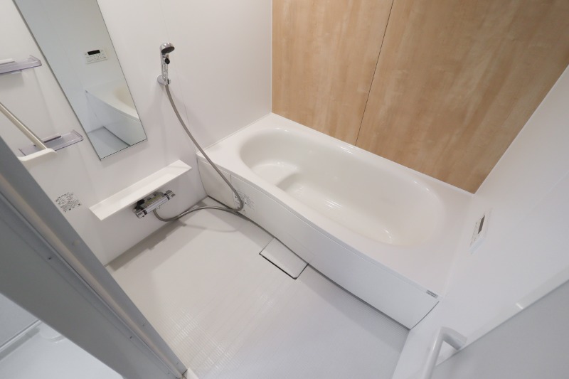 バス・シャワールーム　図面と現状に相違がある場合には現状を優先