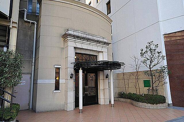 エントランス　防犯カメラあります
