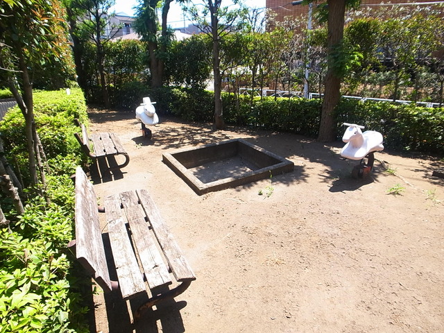 その他　敷地内公園