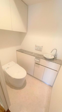 トイレ　※別部屋の参考写真です。