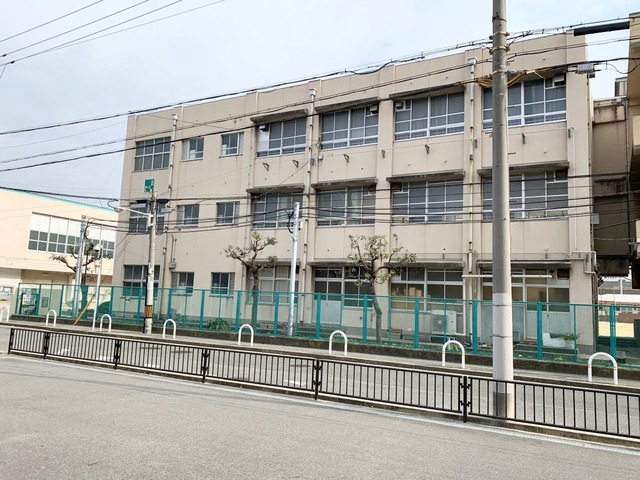 中学校　堺市立大浜中学校（中学校）まで1025m