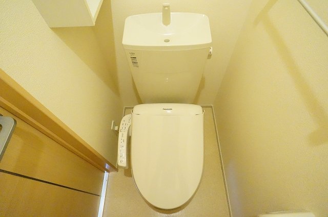 トイレ　シンプルで使いやすいトイレです