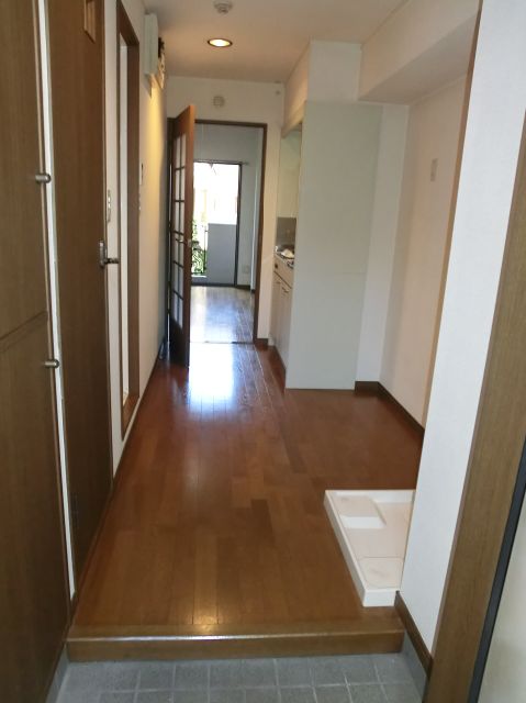 その他　キッチン脇のスペースが広めです。