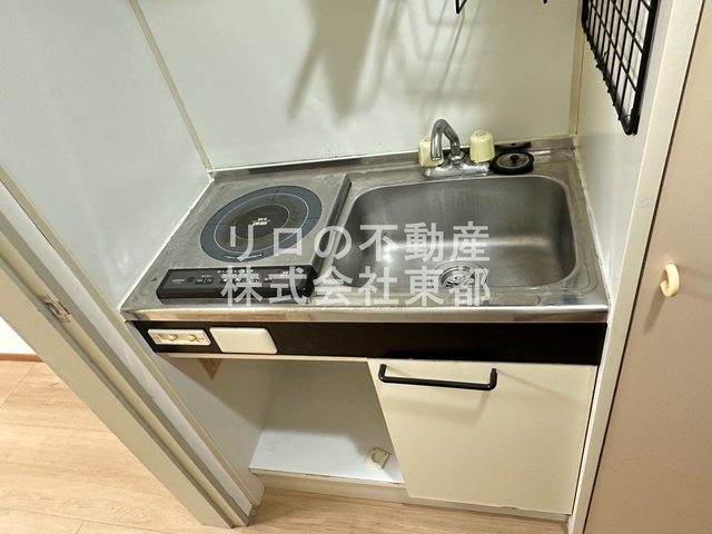 キッチン　火を使わず安心でお掃除も簡単なＩＨコンロ１口付です♪