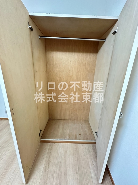 収納　パイプハンガー付き☆畳まず衣類を掛けることができます♪