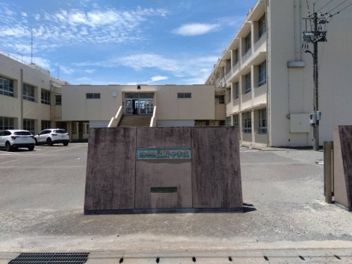 中学校　久留米市立北野中学校（中学校）まで1520m