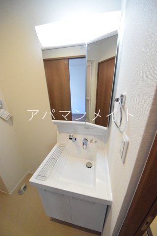 洗面設備　洗面所です