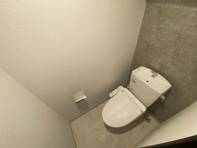 トイレ　別号室の写真