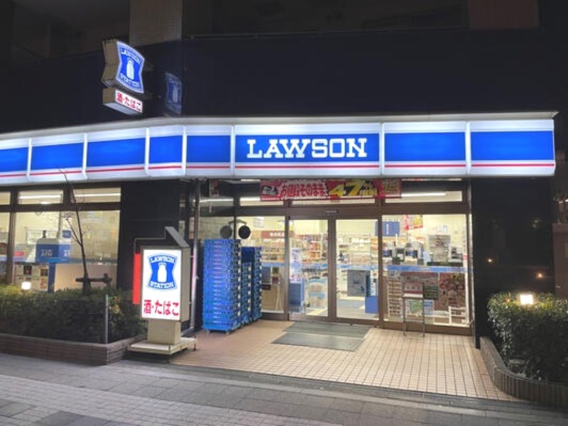 コンビニ　ローソン代々木西参道店（コンビニ）まで341m