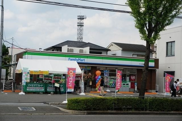 コンビニ　ファミリーマート 茨木中穂積店（コンビニ）まで374m