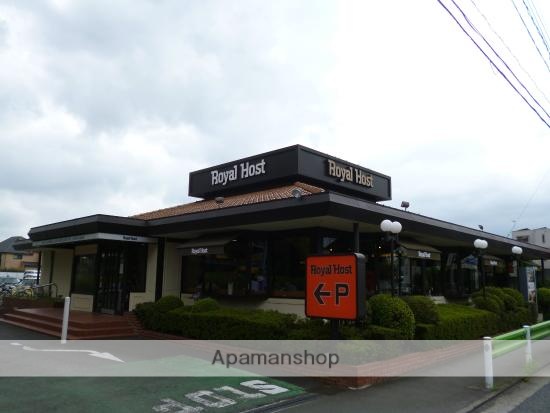 飲食店　ロイヤルホスト牟礼店（飲食店）まで438m