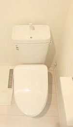 トイレ　※別部屋参考写真