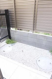 バルコニー　庭があります